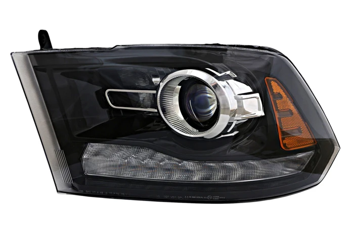 2013-2014 Dodge Ram 1500 Headlight Driver Left Side Halogen Black Trim