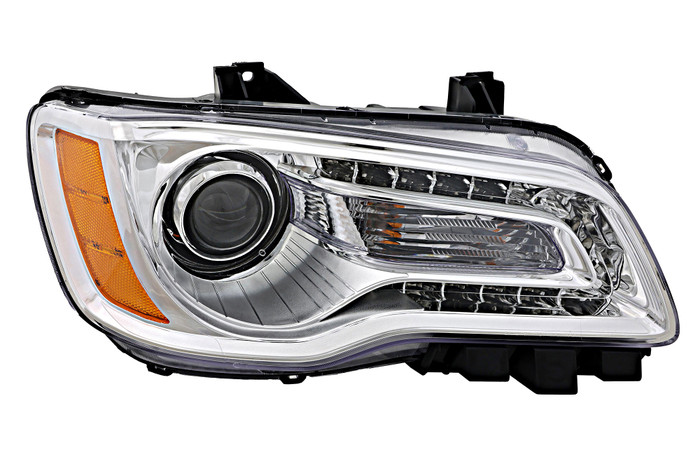 2011-2014 Chrysler 300 Headlight Passenger Right Side Halogen