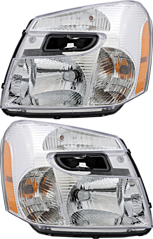 2005-2009 Chevrolet Equinox Headlights Driver Left and Passenger Right Side Halogen