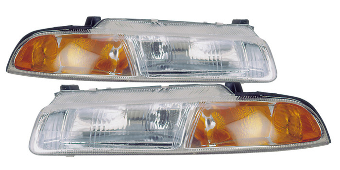 1995-1996 Chrysler Cirrus Headlights Driver Left and Passenger Right Side Halogen