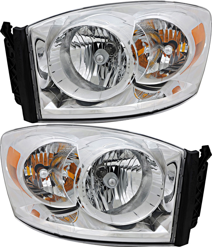 2007-2009 Dodge Ram 2500 Headlights Driver Left and Passenger Right Side Halogen