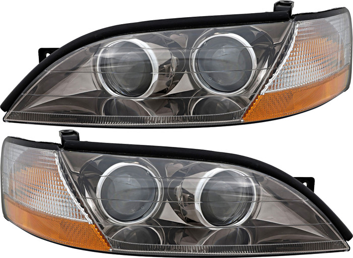 1996 Lexus ES300 Headlights Driver Left and Passenger Right Side Halogen