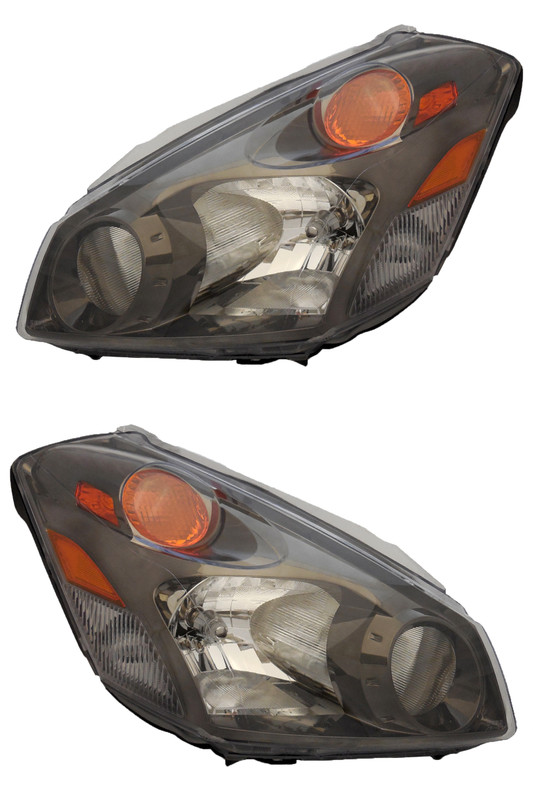2004 Nissan Quest Headlights Driver Left and Passenger Right Side Halogen