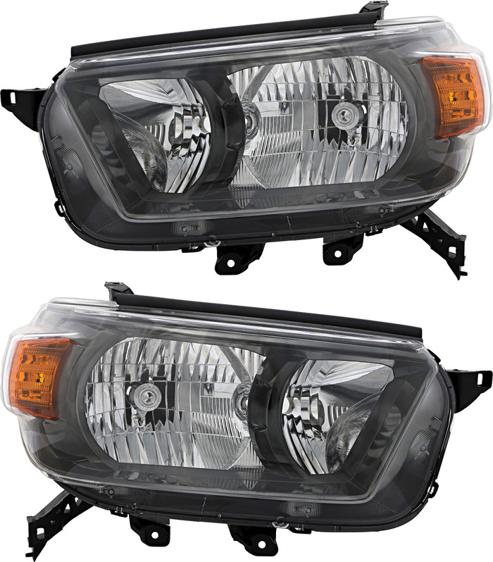 2010-2013 Toyota 4Runner Headlights Driver Left and Passenger Right Side Halogen