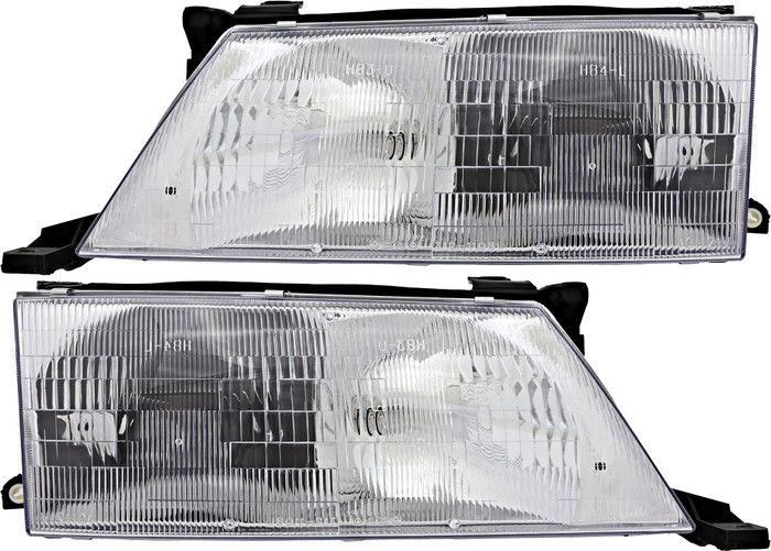 1995-1997 Toyota Avalon Headlights Driver Left and Passenger Right Side Halogen