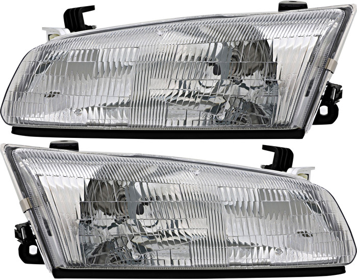 1997-1999 Toyota Camry Headlights Driver Left and Passenger Right Side Halogen