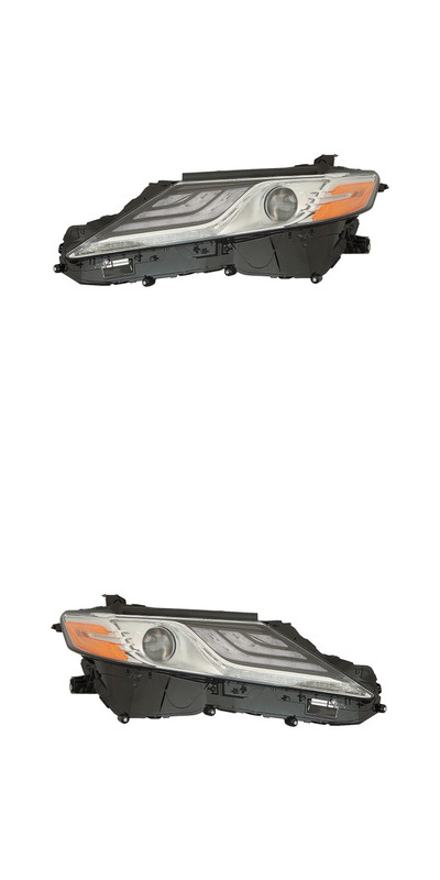 2018 Toyota Camry XLE Headlights Driver Left and Passenger Right Side Halogen