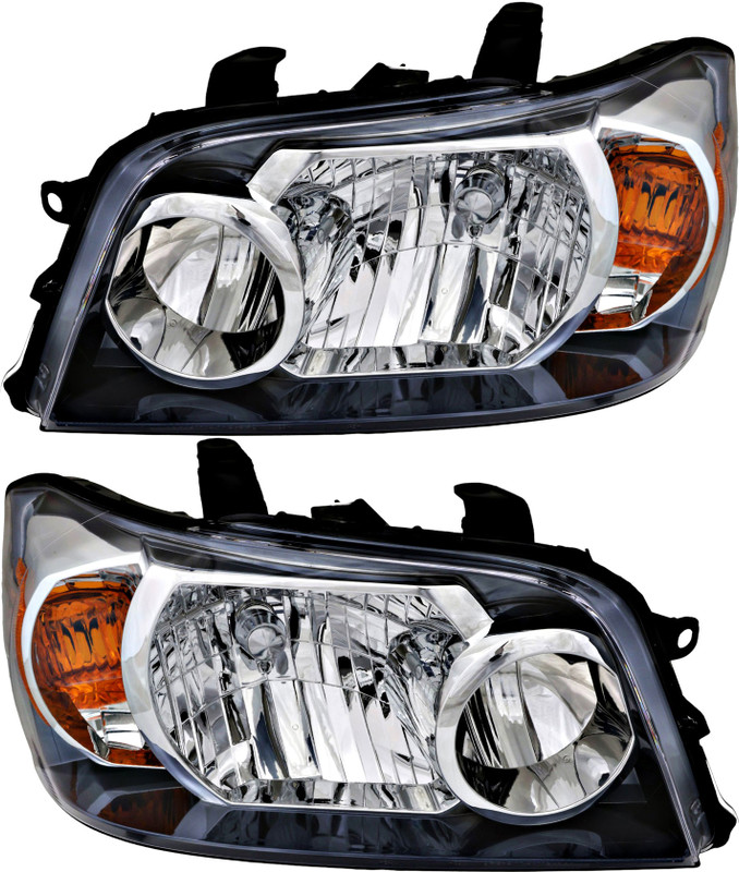 2004-2006 Toyota Highlander Headlights Driver Left and Passenger Right Side Halogen