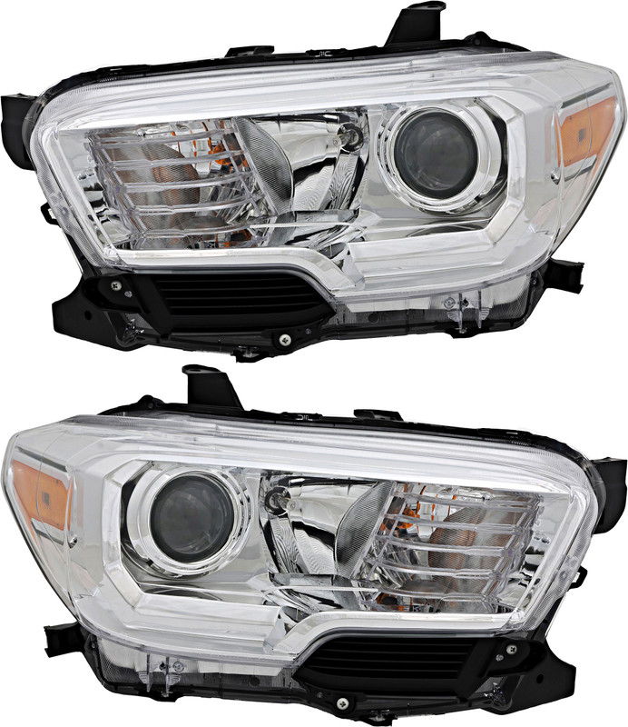 2016-2018 Toyota Tacoma Headlights Driver Left and Passenger Right Side Halogen