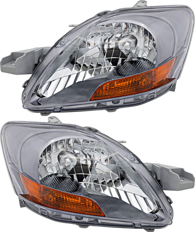 2007-2011 Toyota Yaris Sedan Headlights Driver Left and Passenger Right Side Halogen
