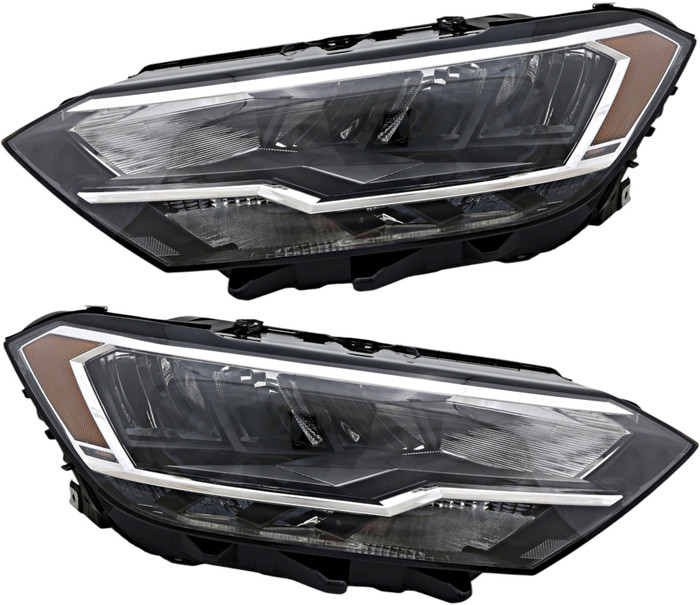 2019-2020 Volkswagen Jetta Headlights Driver Left and Passenger Right Side Halogen Black Trim