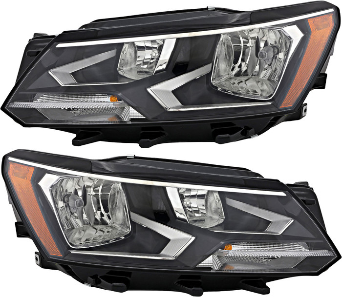 2016-2019 Volkswagen Passat Headlights Driver Left and Passenger Right Side Halogen