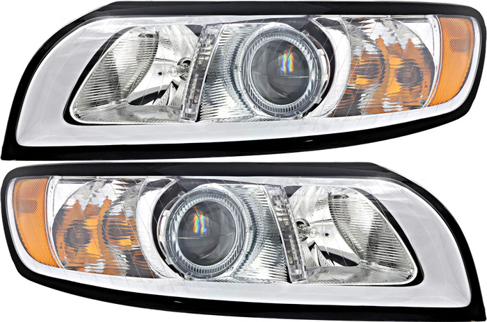 2008-2011 Volvo V50 Headlights Driver Left and Passenger Right Side Halogen