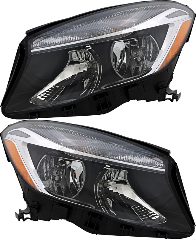 2015-2020 Mercedes Benz GLA Headlights Driver Left and Passenger Right Side Halogen
