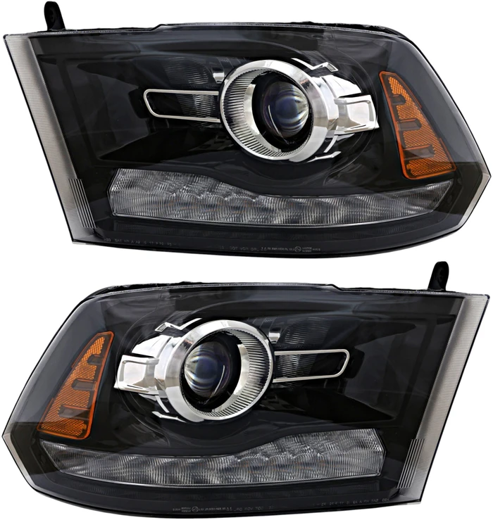 2013-2014 Dodge Ram 1500 Headlights Driver Left and Passenger Right Side Halogen Black Trim