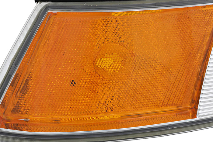 Driver Side Corner Light Lamp For 2003-2005 Mercury Grand Marquis, JP Auto Wholesale