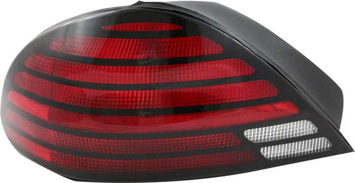 1999-2005 Pontiac Grand Am SE Tail Light Driver Left Side