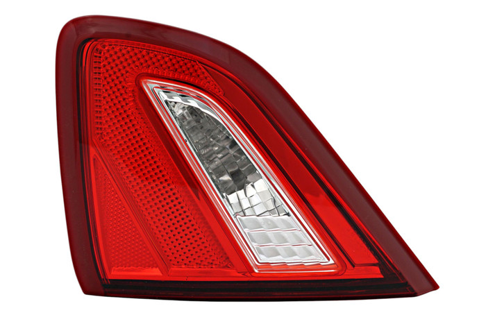 2016-2017 Nissan Altima Sedan Inner Tail Light Passenger Right Side