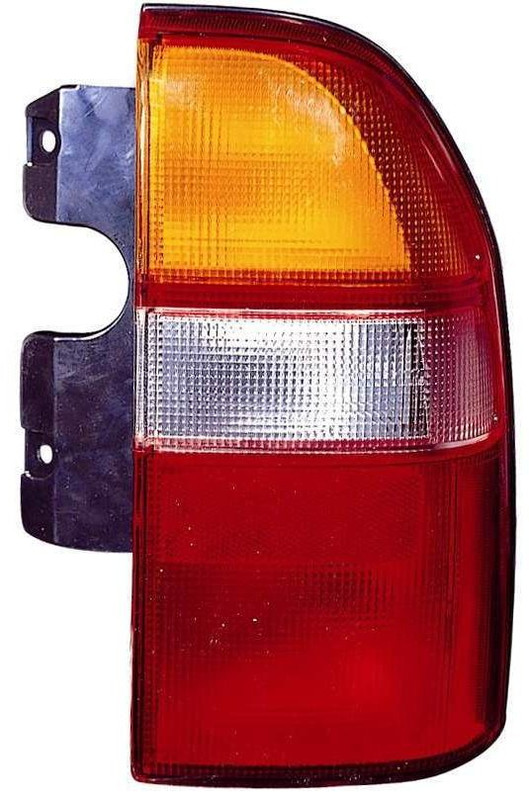 2001-2003 Suzuki XL-7 Tail Light Passenger Right Side