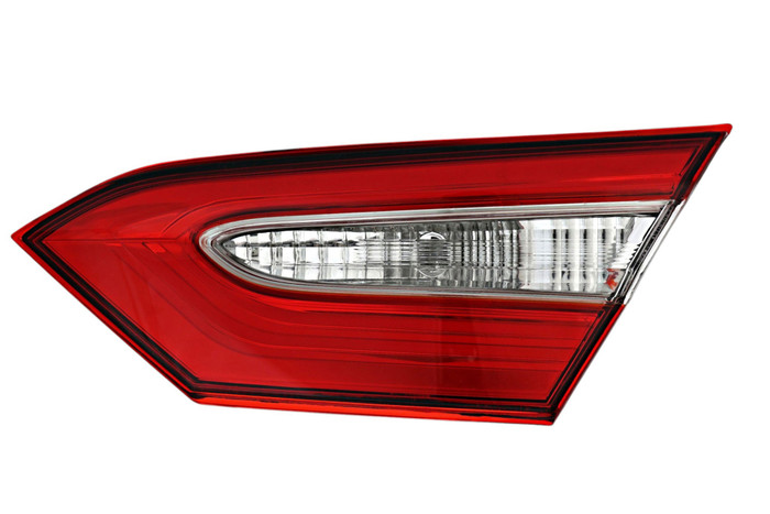 2018-2019 Toyota Camry SE Inner Tail Light Passenger Right Side USA Built