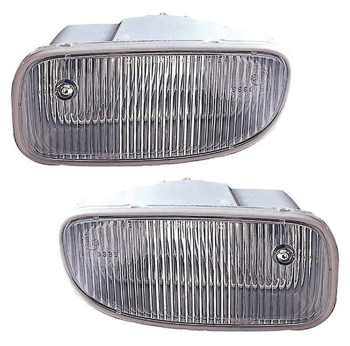 1999-2001 Jeep Grand Cherokee Fog Light Driver Left and Passenger Right Side