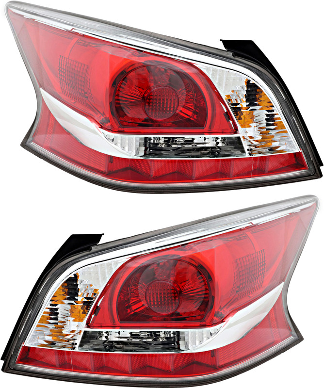 2014-2015 Nissan Altima Sedan Tail Light Driver Left and Passenger Right Side