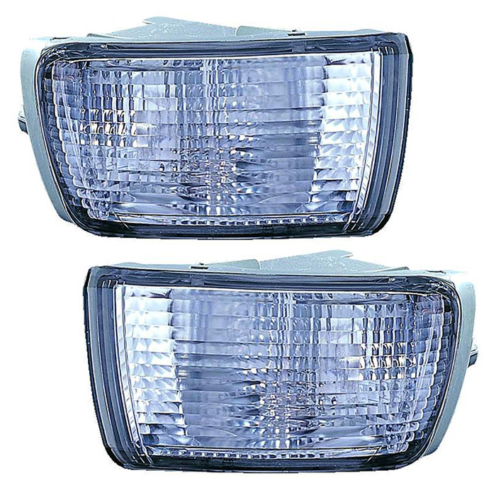 2003-2005 Toyota 4Runner Driving Light Driver Left and Passenger Right Side Without Daytime Running Light