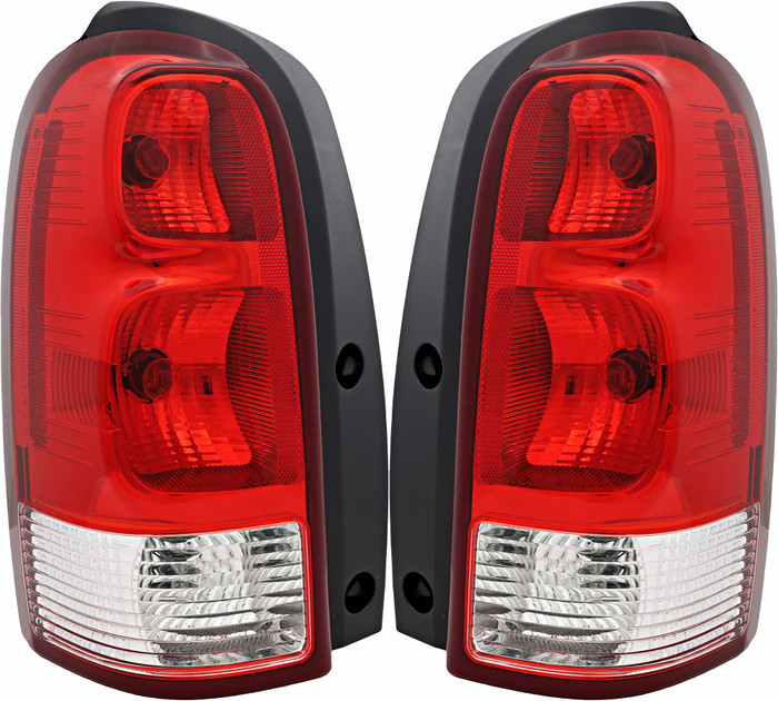 2005-2007 Saturn Relay Tail Light Driver Left and Passenger Right Side