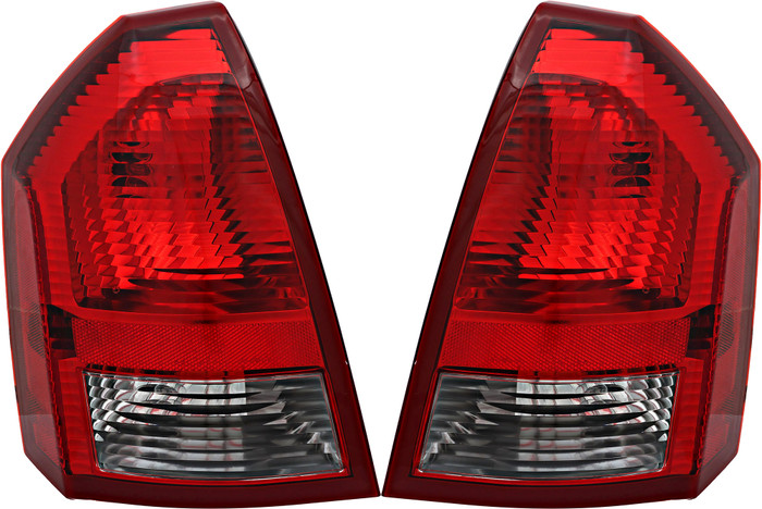 2005-2007 Chrysler 300 Tail Light Driver Left and Passenger Right Side