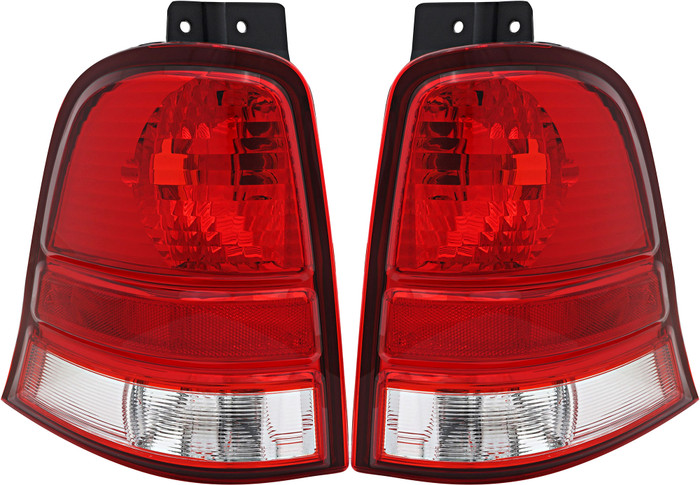 2004-2007 Ford Freestar Tail Light Driver Left and Passenger Right Side