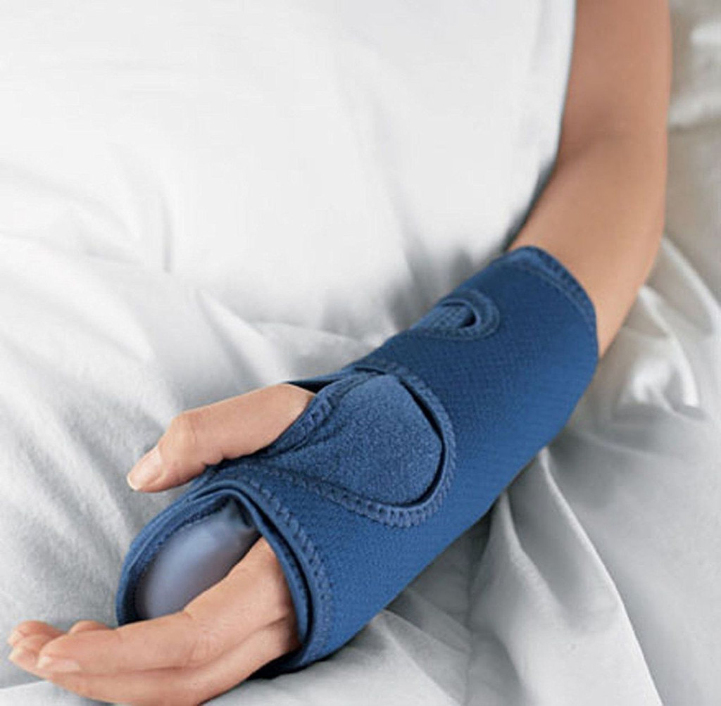 ACE Night Wrist Sleep Support 1 ct, Aide à soulager les symptômes du canal carpien