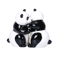 PT Magnetic Hugging Panda Bear Salt and Pepper Shaker Set