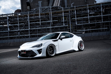 ATZJZS Toyota-GT86-with-a-Turbo-1UZ-