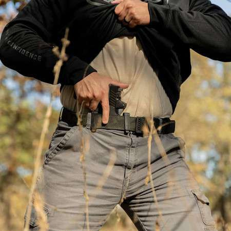 ARC IWB Light-Bearing Holster in Left Hand for: Sig Sauer P365 DH3 AXG w/ Sig Sauer FOXTROT2R - Image 5