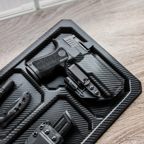 Armor Gray Carbon Fiber Kydex IWB Holster for Glock 19 23 RMR Cut Surefire XC1 