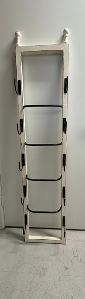 Towel Rack - White Antique / Natural - Size: 136H x 32W x 15D (cm) - Americana style