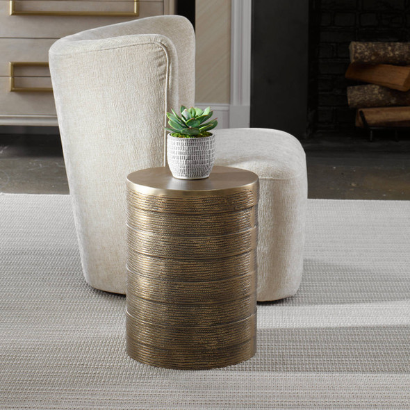 Odin Antique Brass Accent Table - Size: 43H x 34W x 34D (cm) - Mid-Century Modern style Odin Antique Brass Accent Table - Size: 43H x 34W x 34D (cm) - Mid-Century Modern style