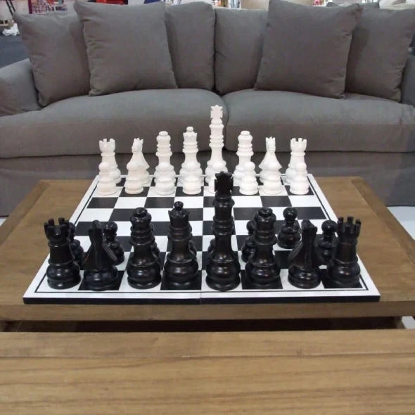 Gentlemen's Chess Set - Black/ White  Furniture - 25465BHDWHD