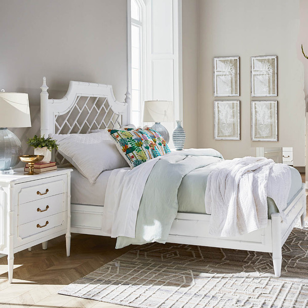 Chelsea Bed Queen - Size: 158H x 165W x 221D (cm) - Oriental style
