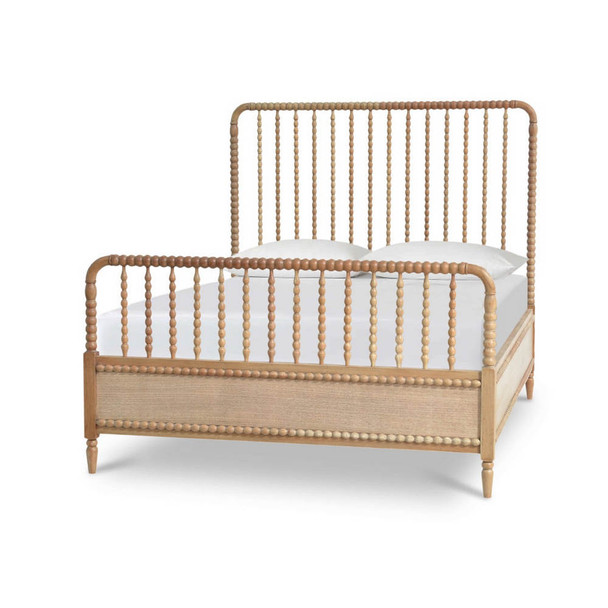 Cholet Queen Bed - Size: 154H x 163W x 214D (cm) - Traditional style