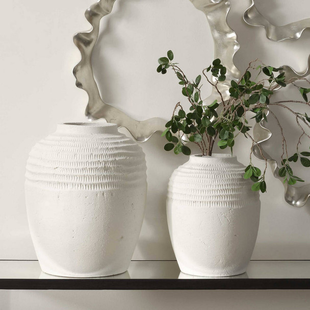 Luna Ridge White Ceramic Vases Set/2 - Australia wide delivery