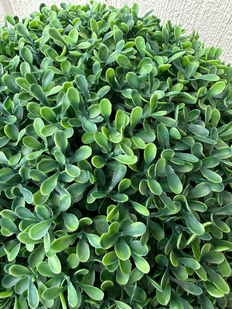 Boxwood Topiary Ball - 40cm Fully Assembled