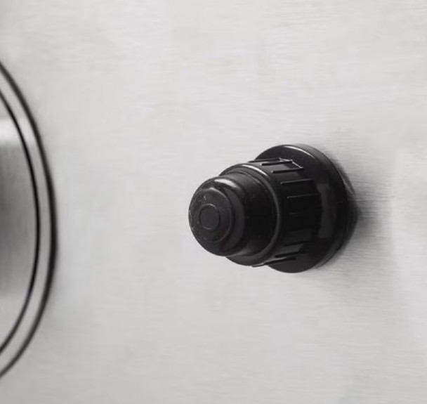 Le Griddle Ultimate 41-Inch Built-In / Countertop Natural Gas Griddle - GFE105