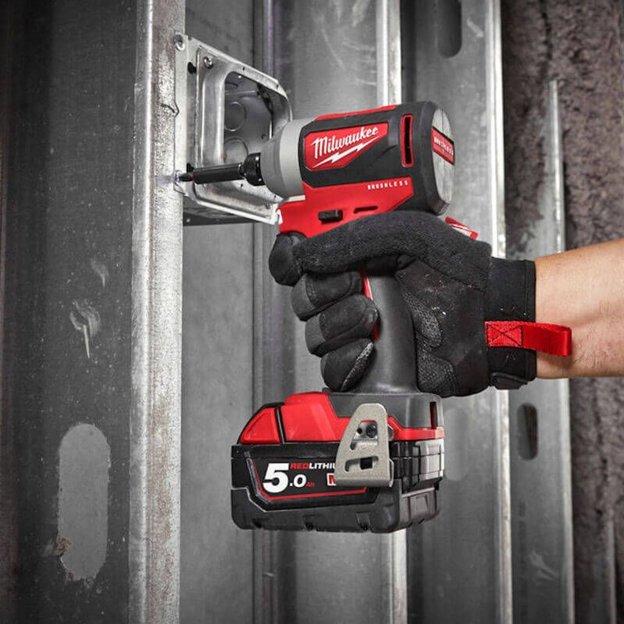 Milwaukee M18 Brushless Impact Driver M18BLID2 0 ToolForce