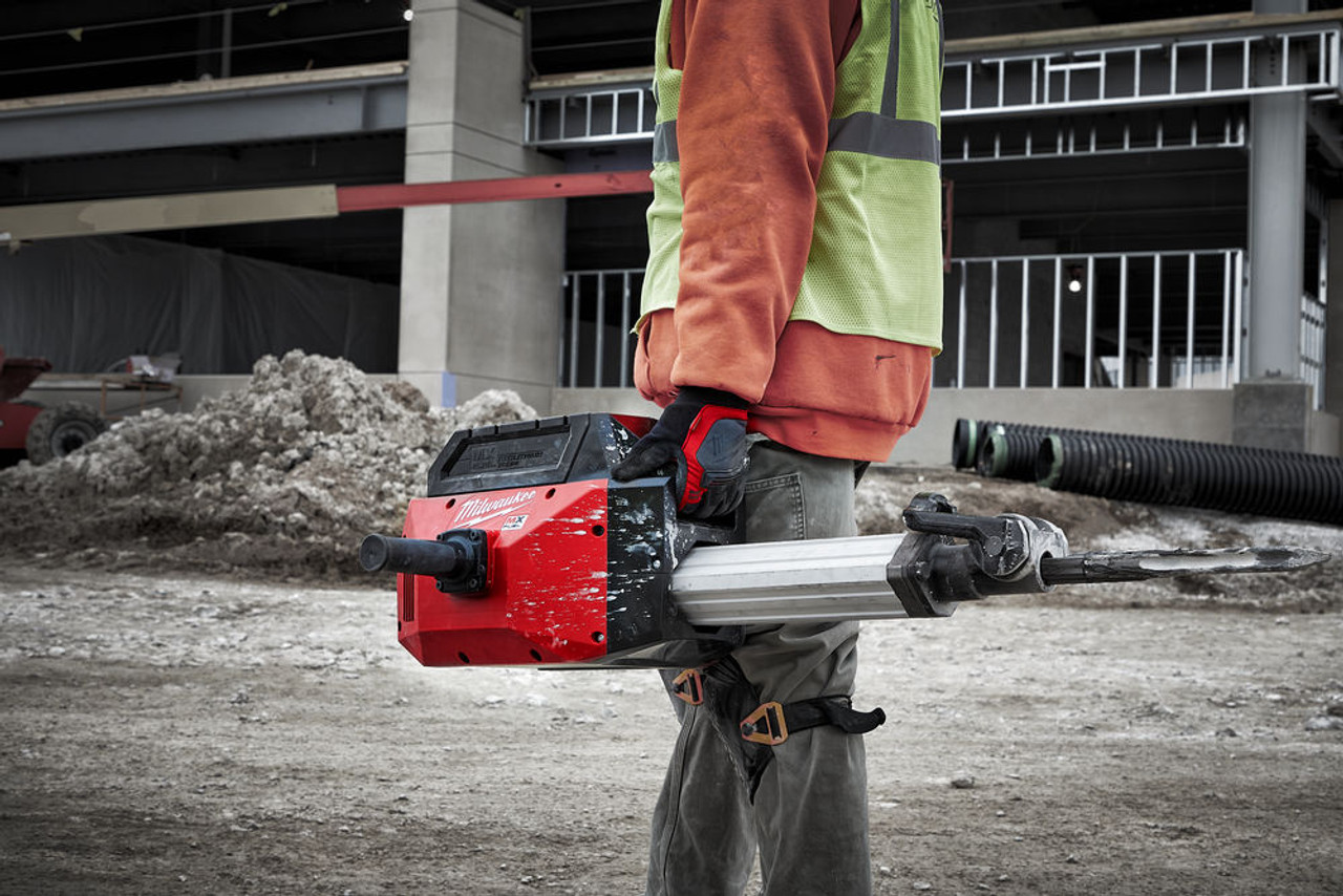 Milwaukee 2025 demolition hammer