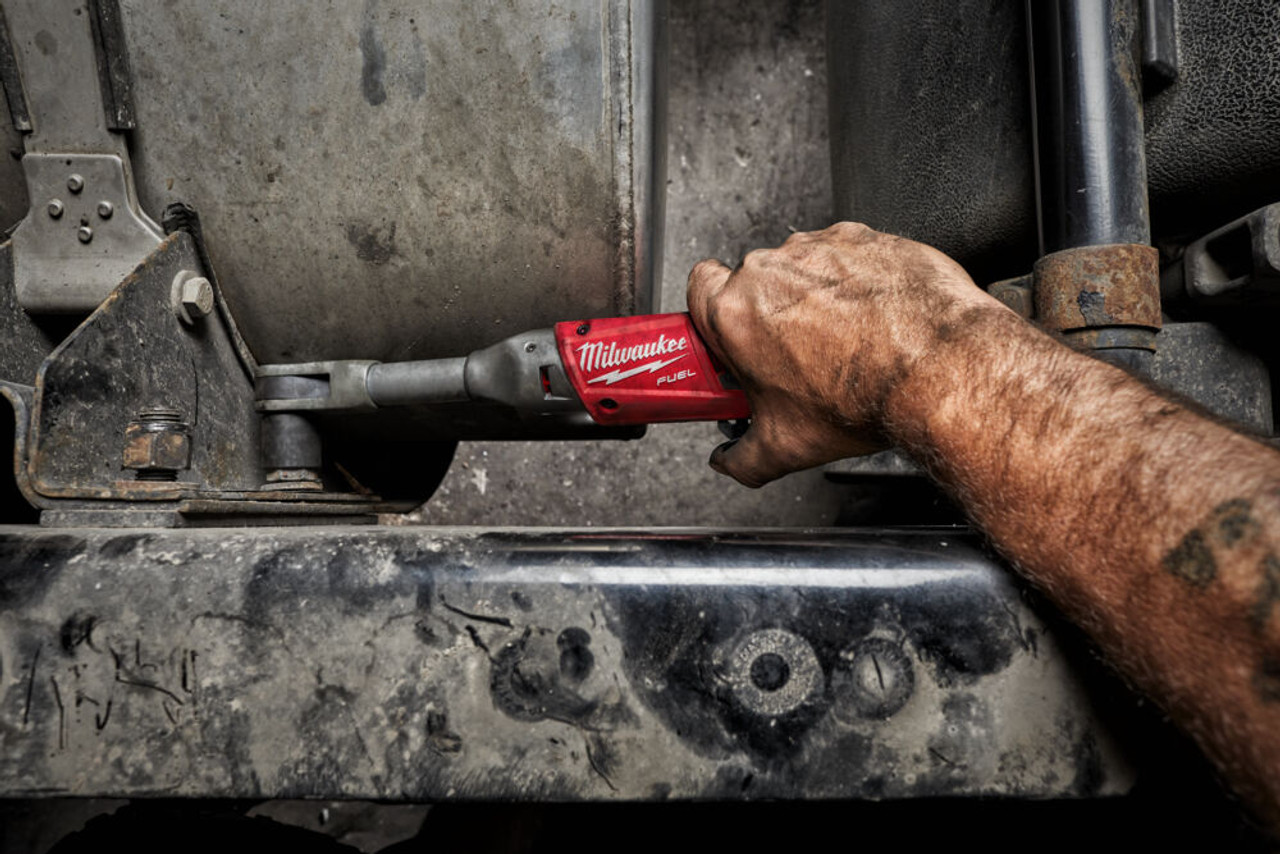 MILWAUKEE M12 FUEL 3 8