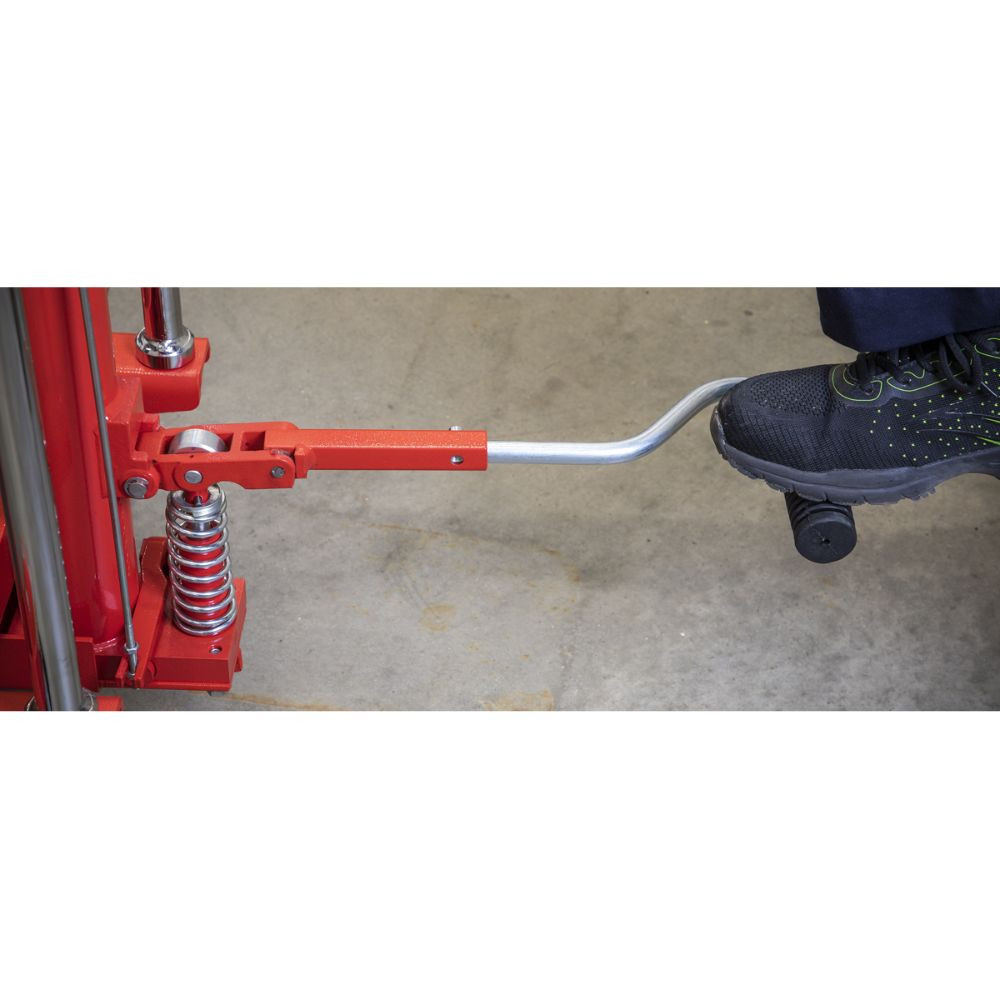 Sealey Table Sealey 1000kg Electric Vehicle (EV) Battery Hydraulic Lifting Table ...