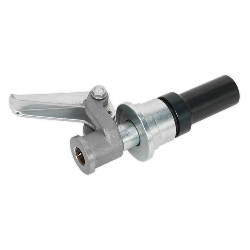 Sealey Quick Connect Grease Coupler AK45 | Fitted with a quick connect/disconnect lever which enables unit to be disconnected easily with up to 8000psi of pressure. | toolforce.ie