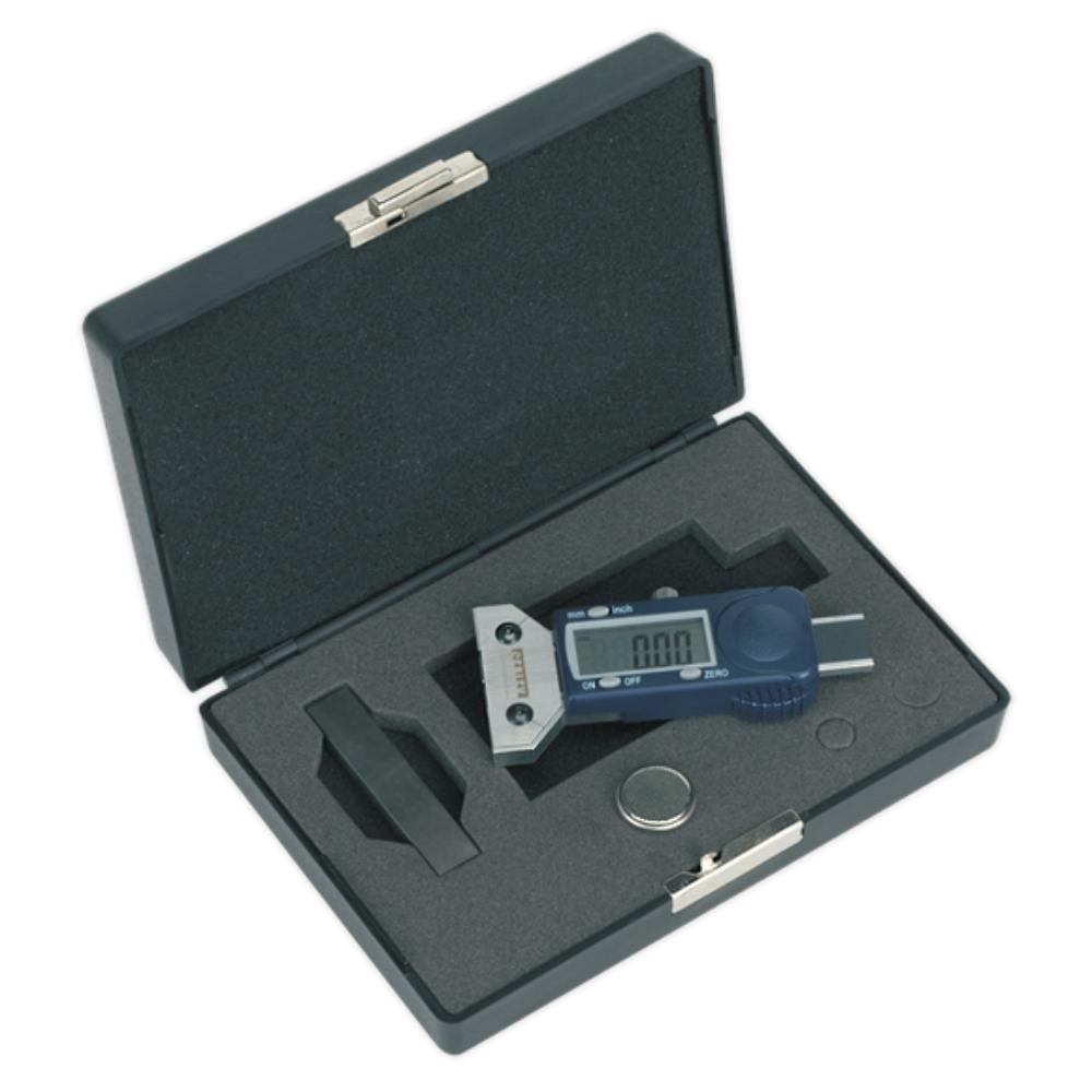 Metric and Imperial Tyre Tread Depth Gauge