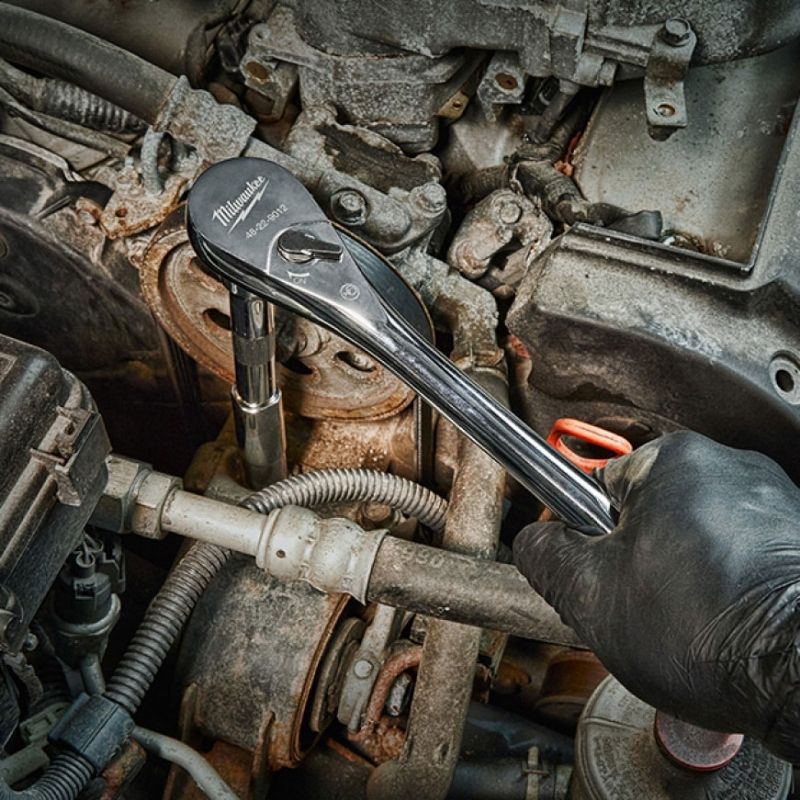 90 tooth design with 4 degrees of arc swing for tight work spaces.